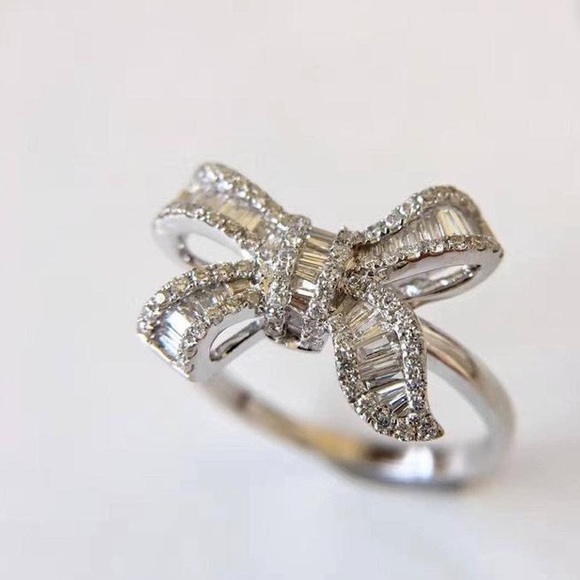 NEW 925 Sterling Silver Diamond Baguette Bow Ring - Picture 2 of 9